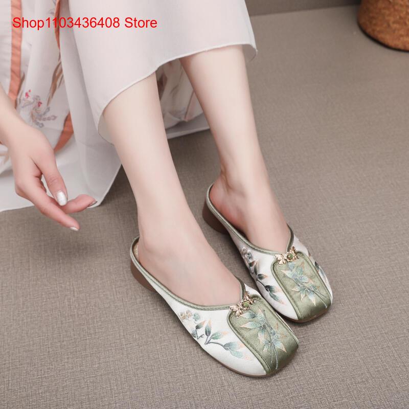 New Embroidered Slippers for H - đánh giá và giá Ethnic Fashion For Women