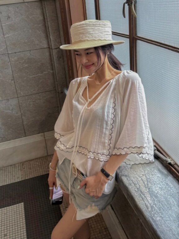 Korean Style Patchwork Lace-Up - đánh giá và giá Ethnic Fusion Fashion