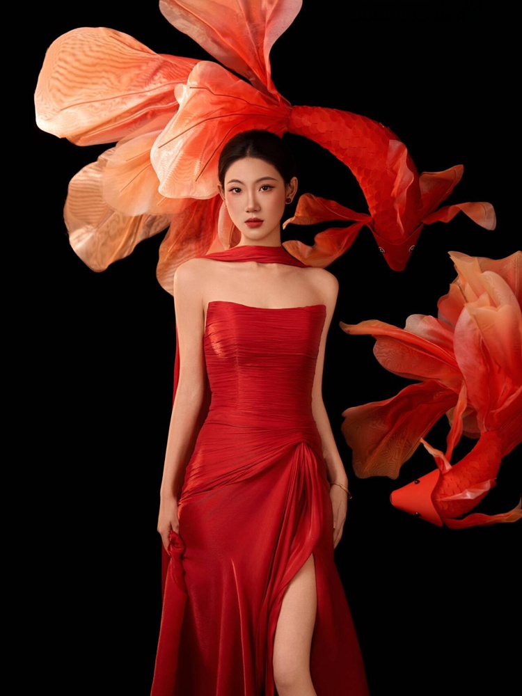 2026 New Year Red Lucky Carp C - đánh giá và giá Ethnic Fashion Shoot