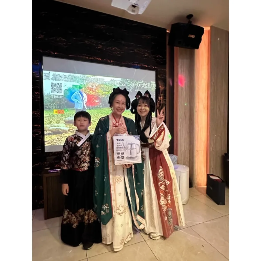 Chinese Traditional Dress for  - đánh giá và giá Ethnic Dress Fashion Show